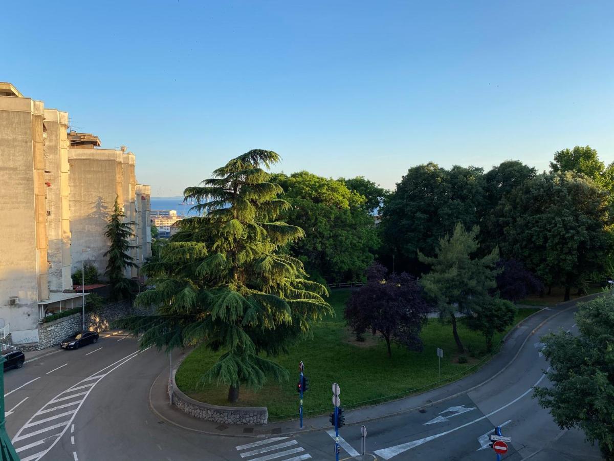 Bright Apartment 45M2 - Free Parking - Wifi Rijeka Eksteriør billede
